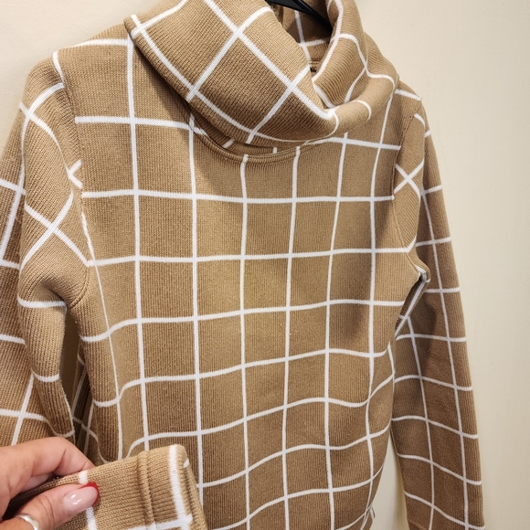 J. CREW cowl Neck Tan Sweater Size S - Picture 13 of 14